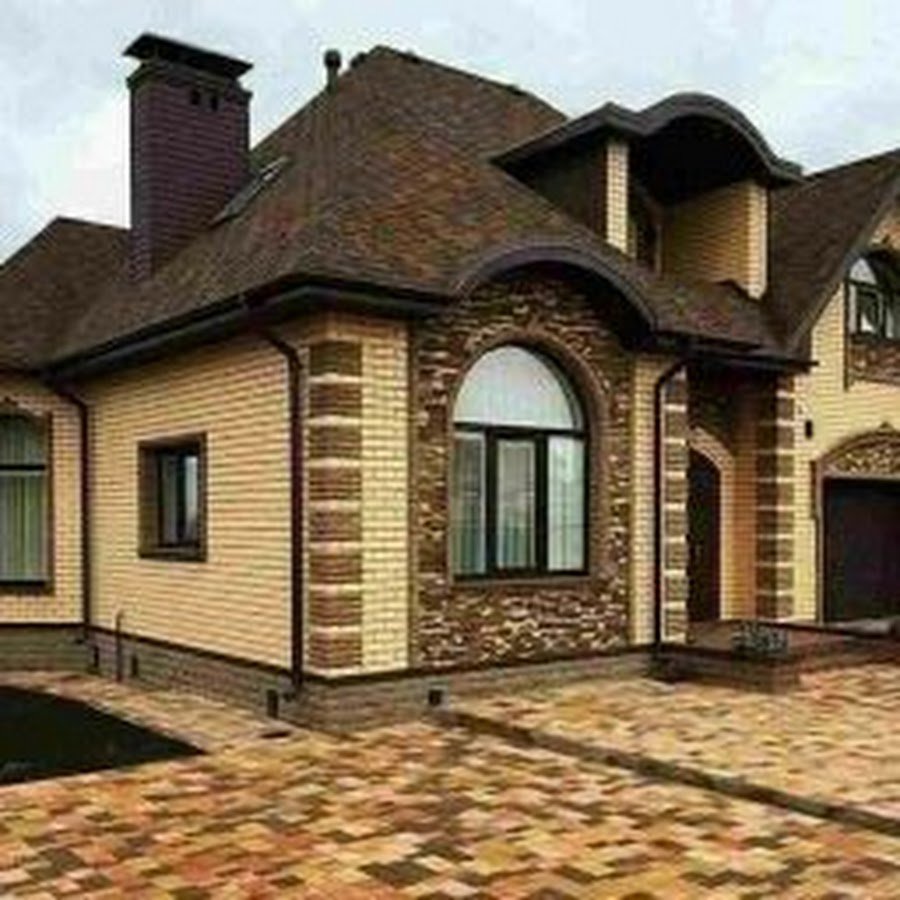 Красивый дом из кирпича