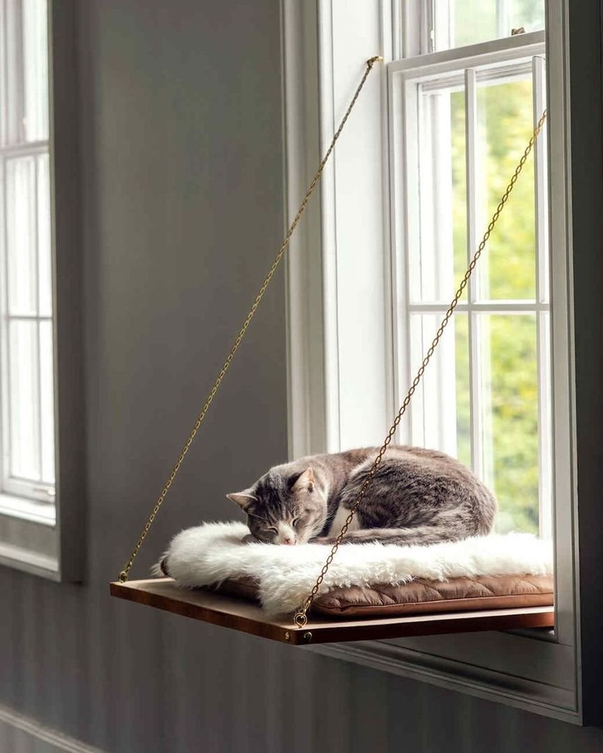 Полка для кота на окно