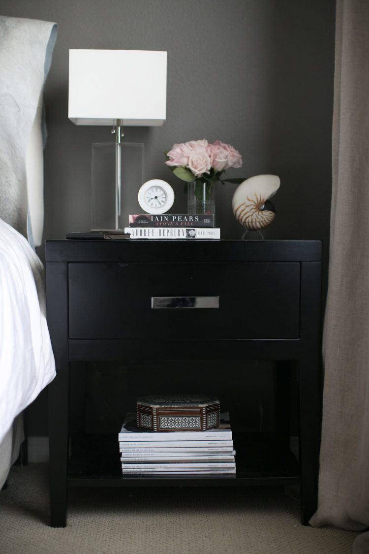 Hemnes ХЕМНЭС тумба прикроватная, черно-коричневый46x35 см