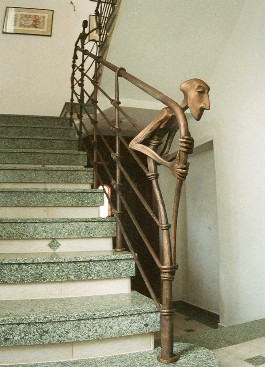 Абсурдная лестница