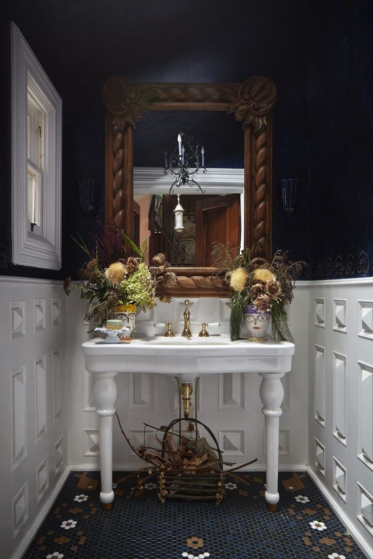 Victorian Campbell House Bathroom