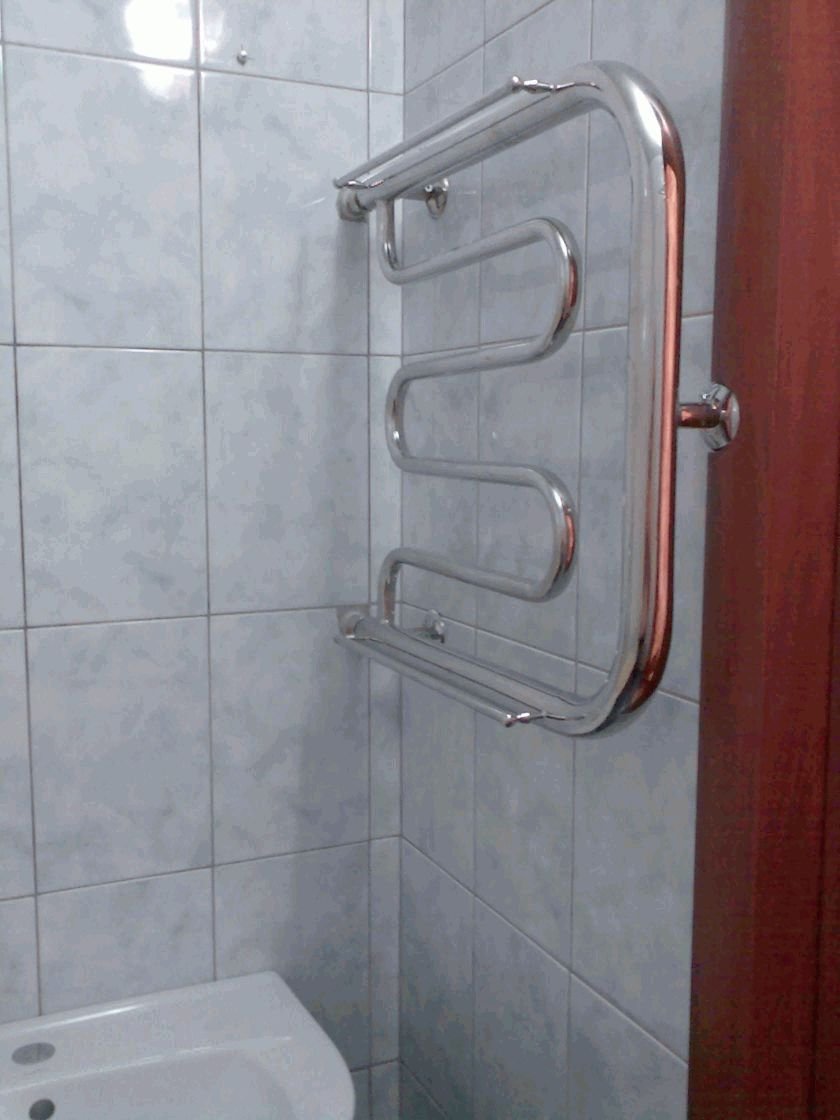 Полотенцесушитель в ванной