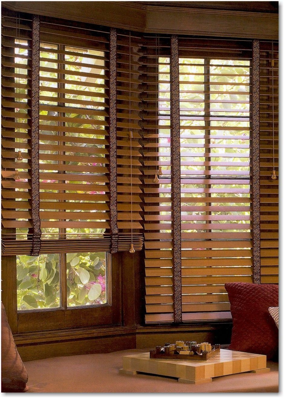 Hunter Douglas жалюзи деревянные