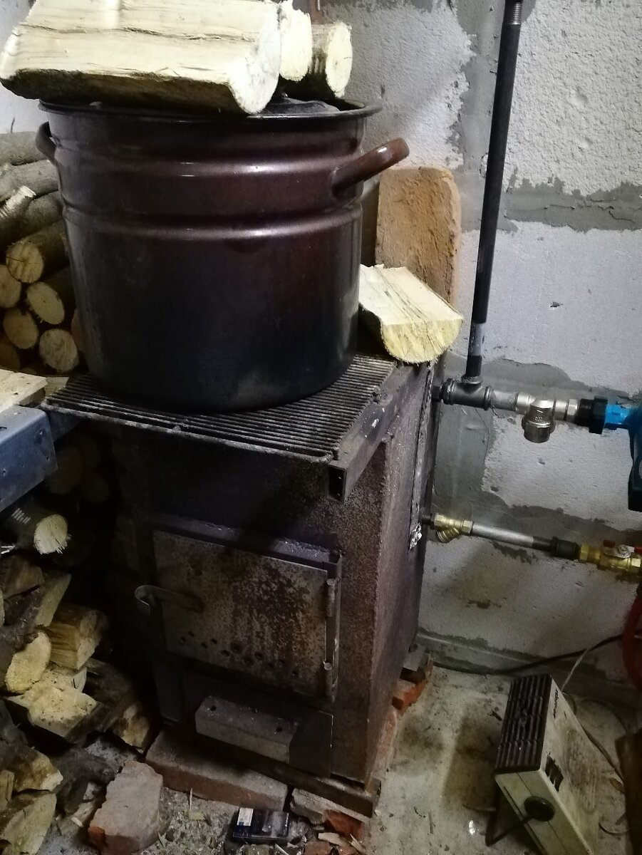 Мини печь из хлама