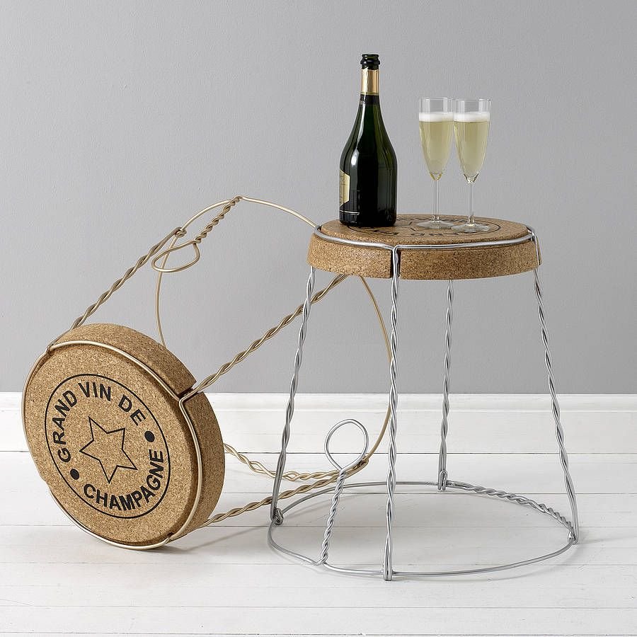 Винный столик «Cork Catcher»