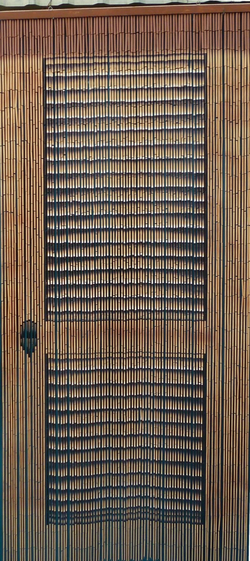 Бамбуковые жалюзи на дверь