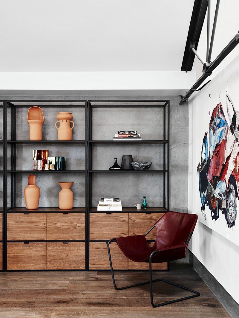 Стеллажи в стиле лофт в интерьере