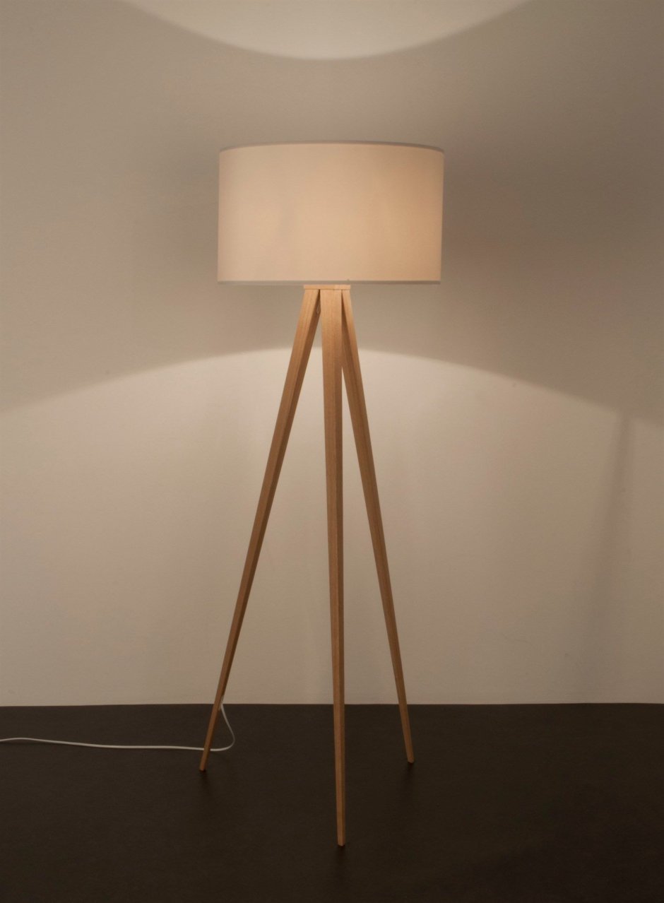 Торшер Tripod Floor Lamp