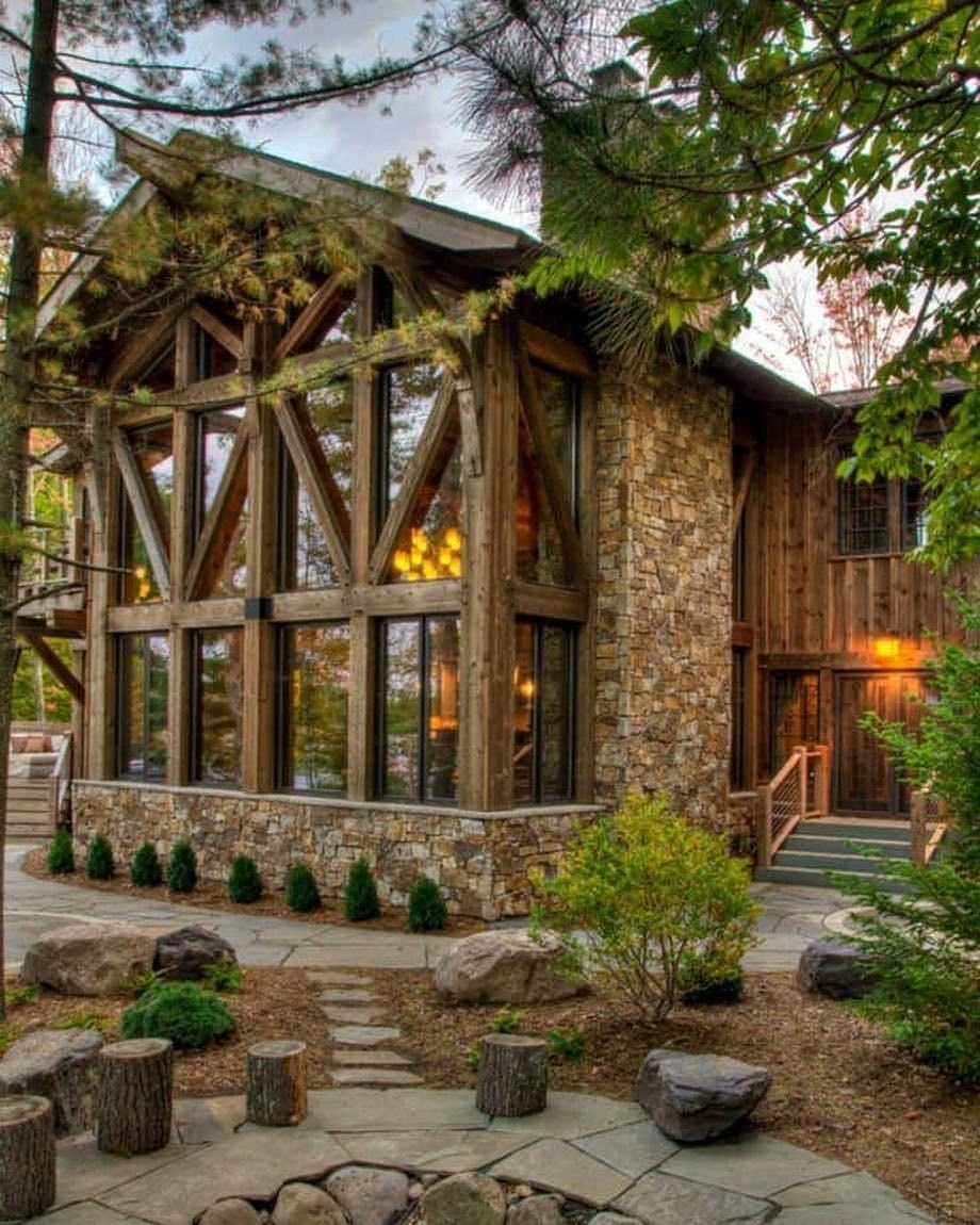 Hunting Lodge Exterior