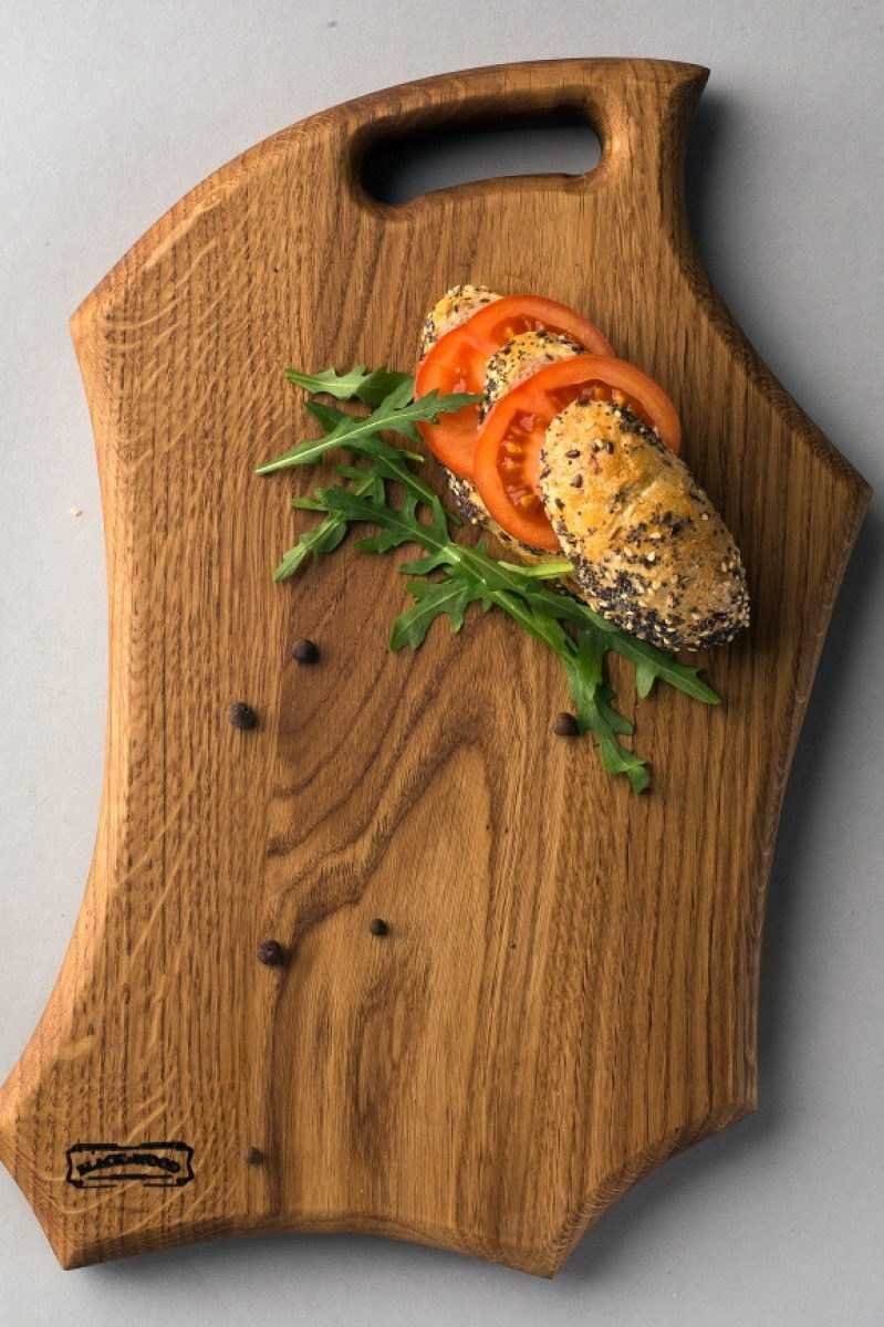 Разделочная доска из дерева