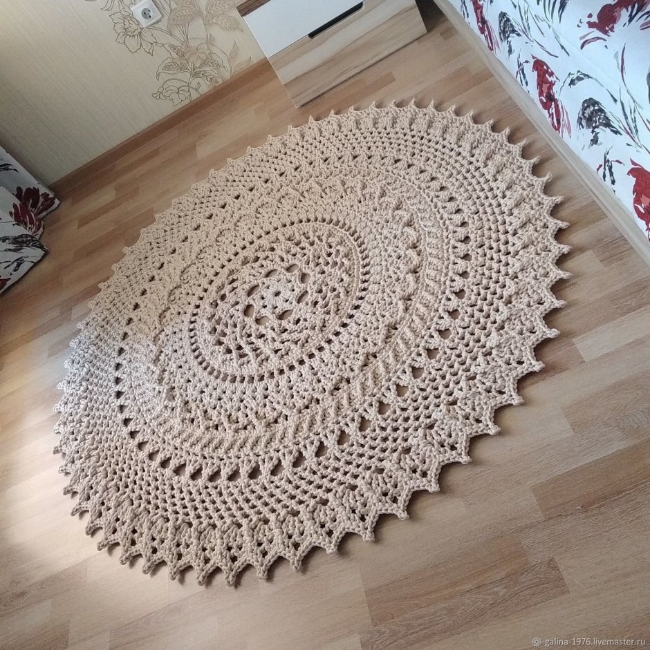 Вязаные ковры из полиэфирного шнура