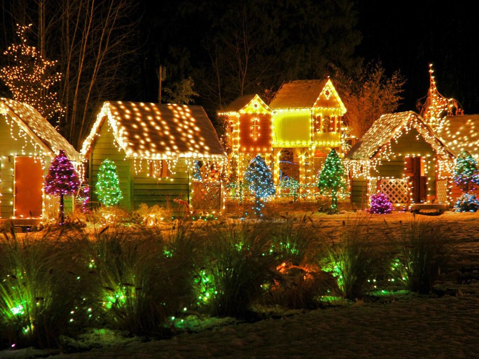 Красивый новогодний домик