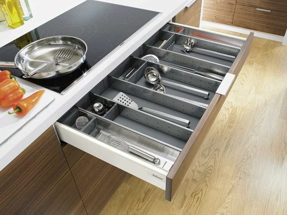 Лоток для столовых приборов line, фасада 600 мм для Blum Tandembox 500,