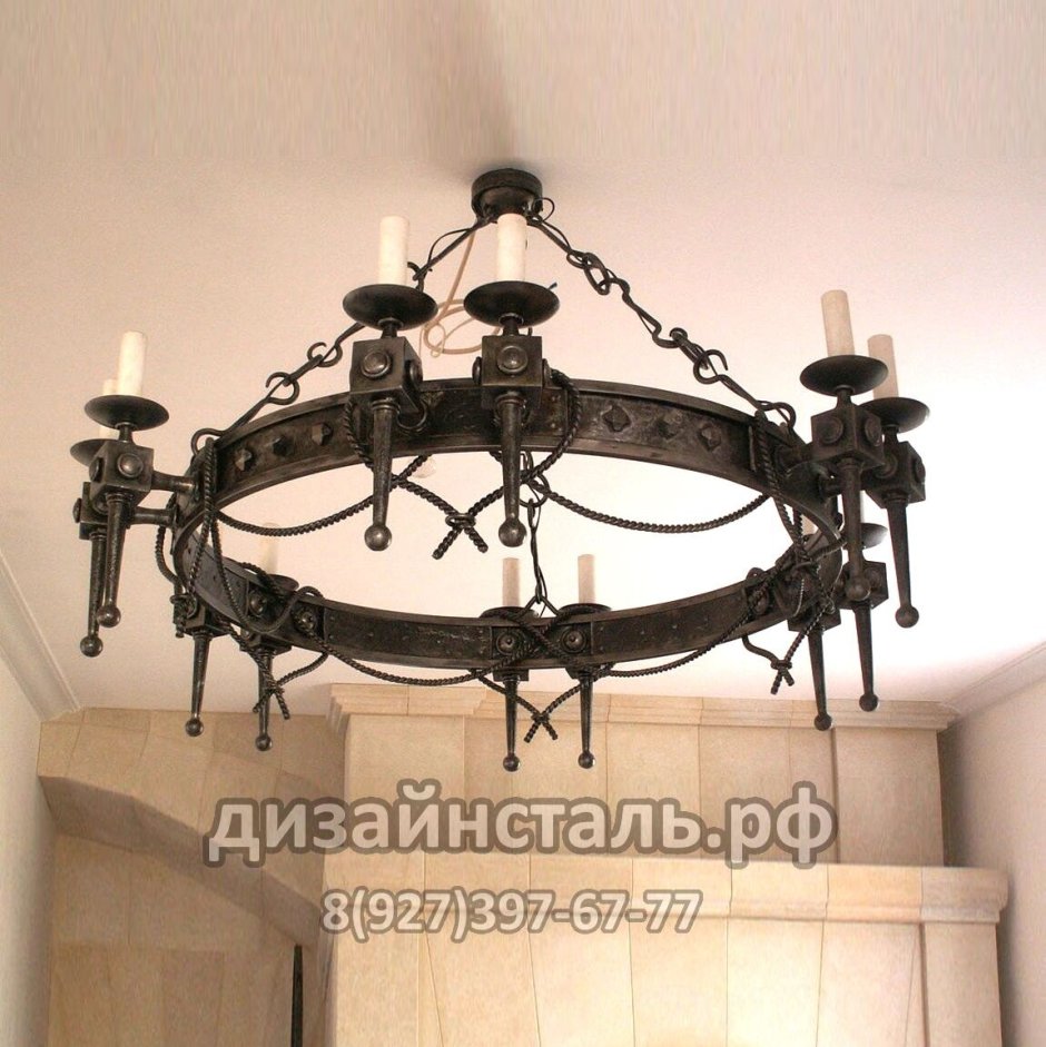 Люстры в замковом стиле