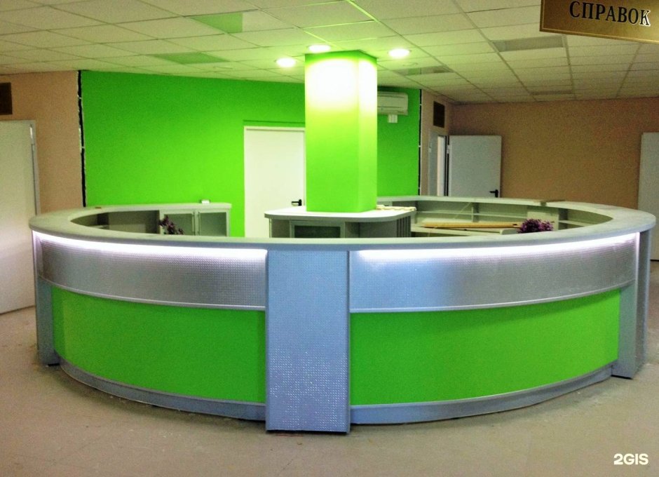 Стойки ресепшн в поликлиниках