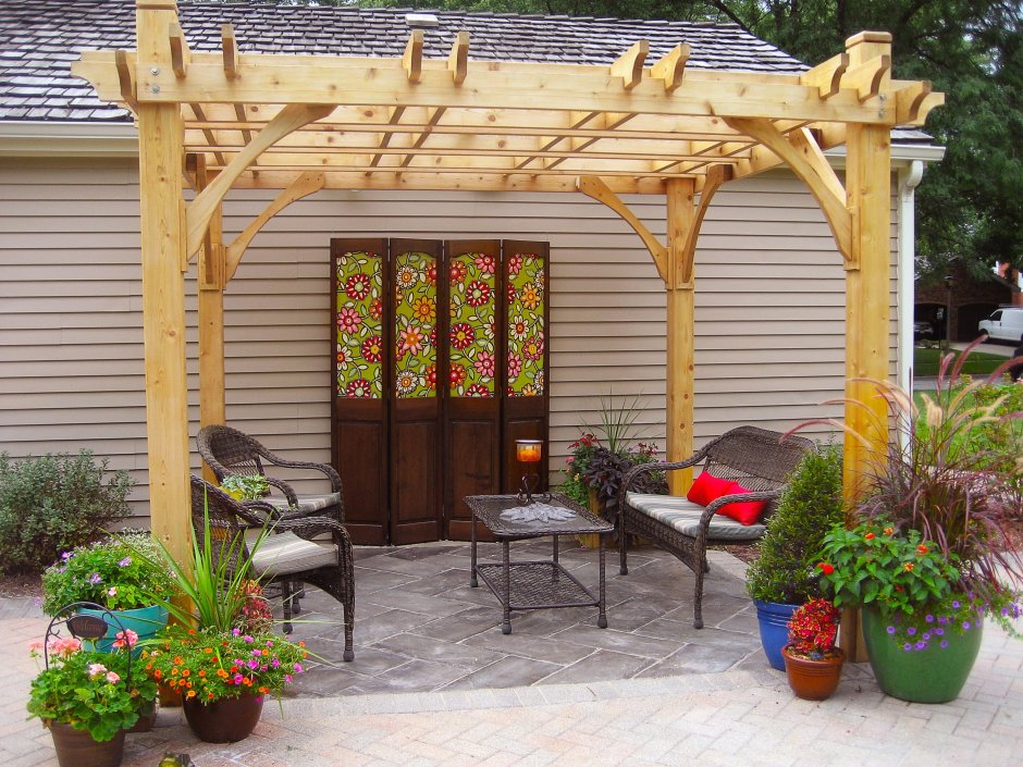 The Round Pergola