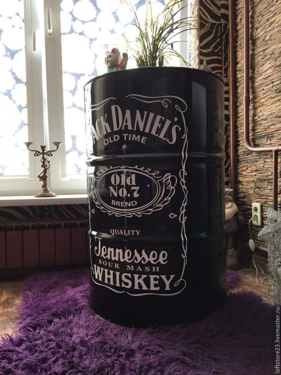 Декор бочек Jack Daniels