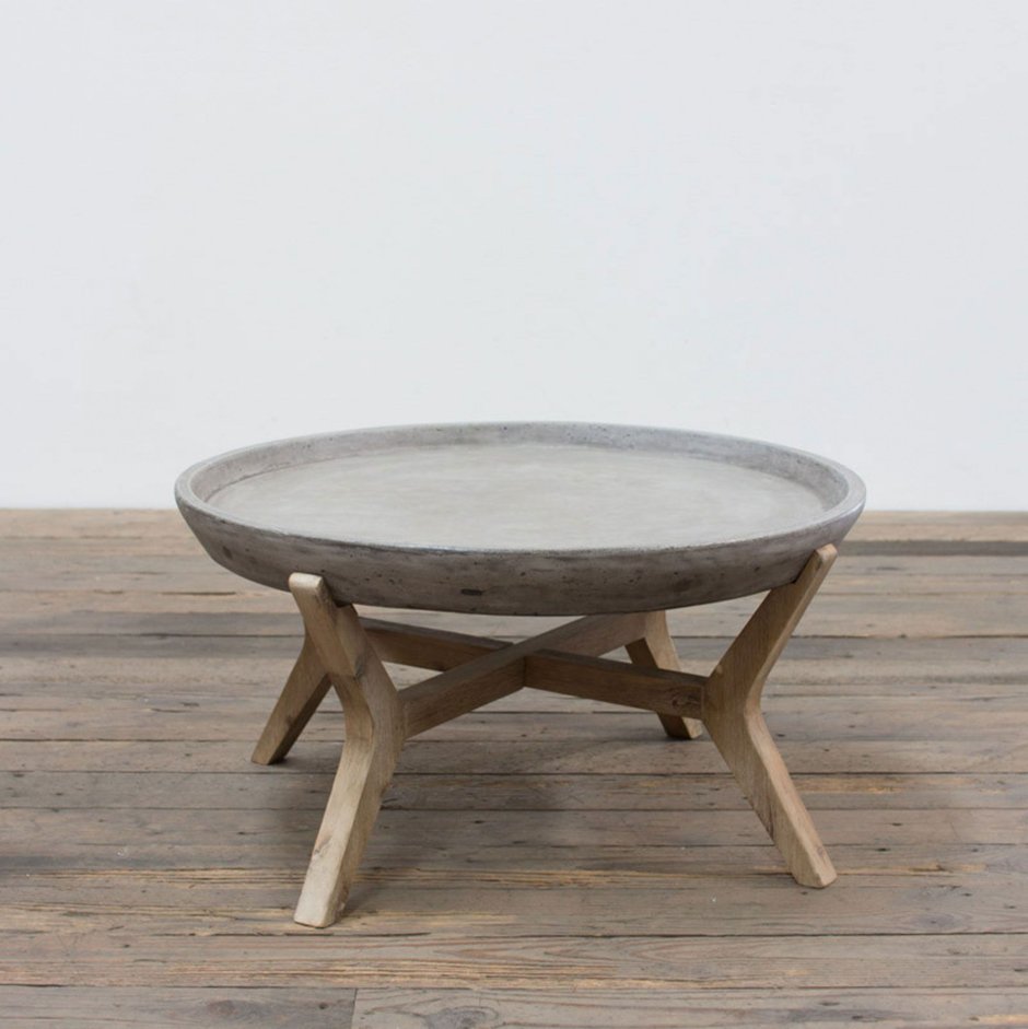Чайный столик из бетона