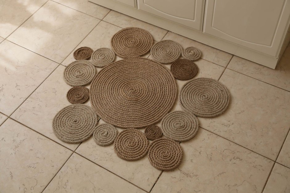 Коврик из жгута
