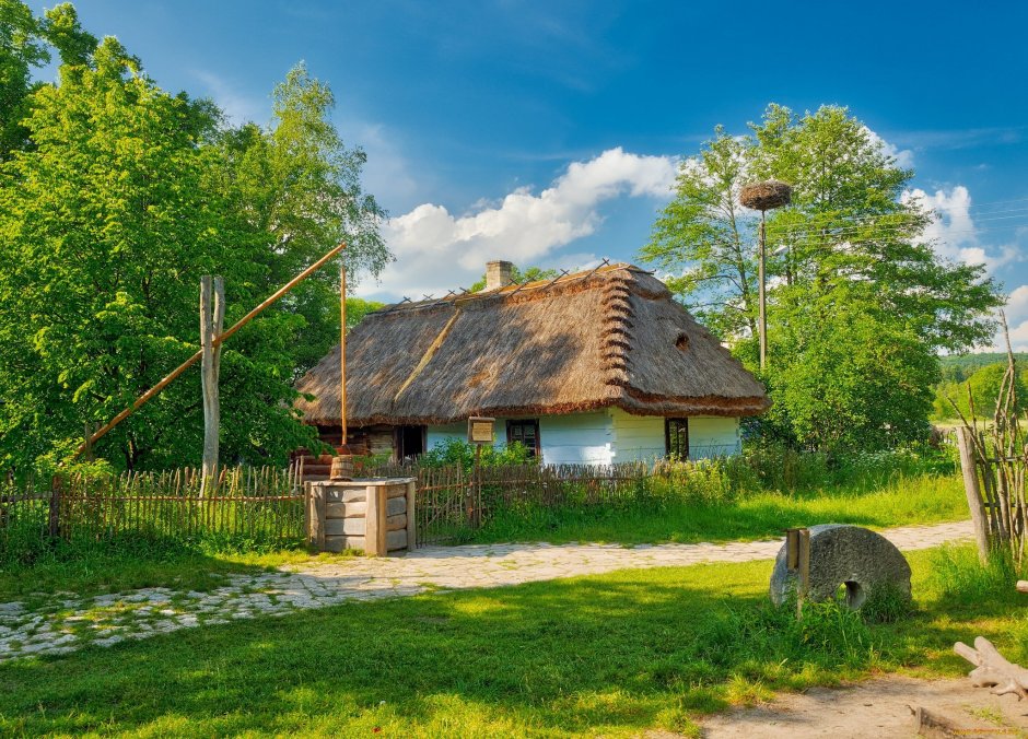 Украинская деревня с Хатами