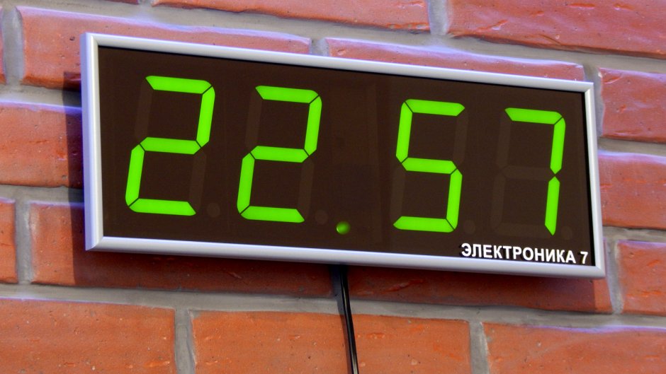 Часы офисные электронные настенные электроника 7-2 100см-4
