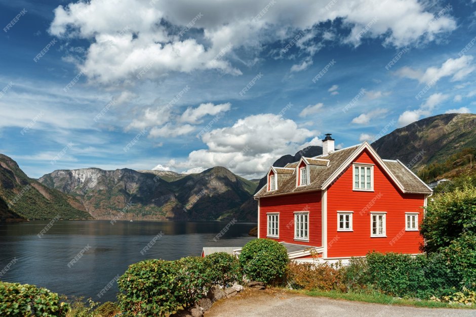 Норвегия красные домик из иной