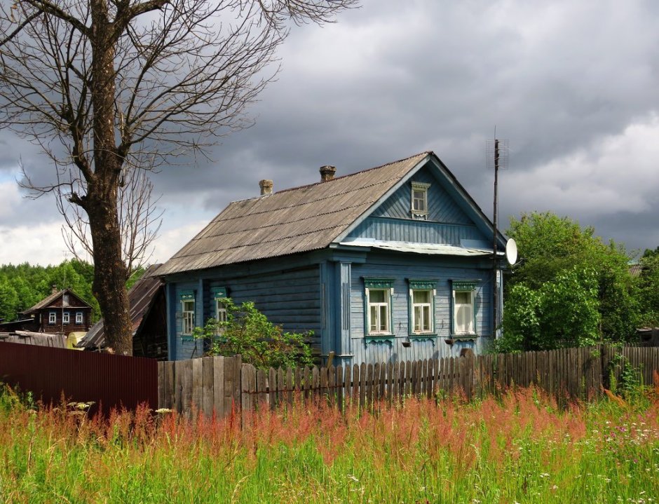 Старый домик в деревне