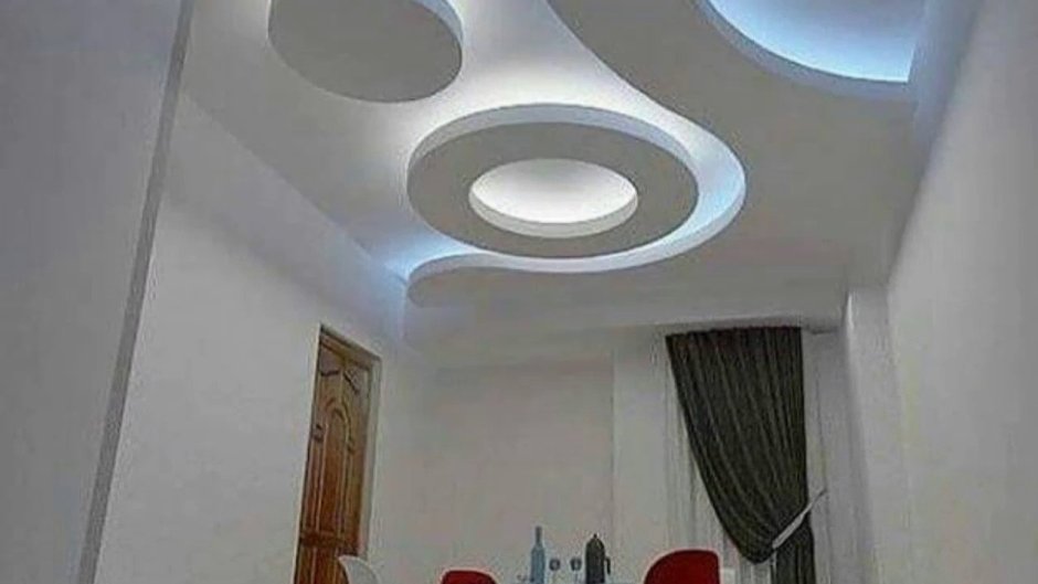 Фигурные потолки из гипсокартона хайтек
