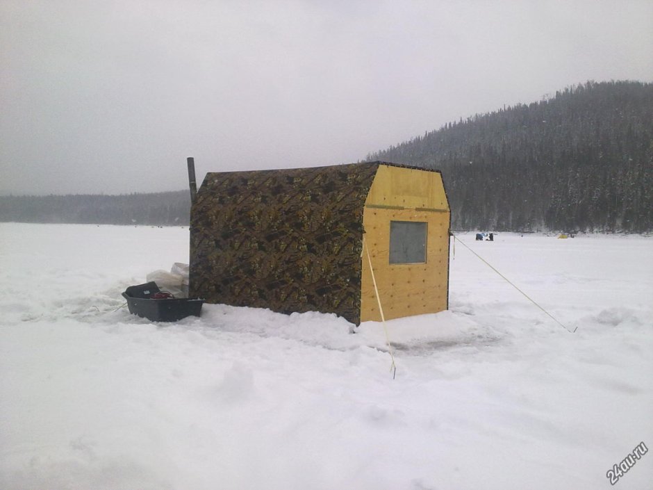 Рыбацкий домик для зимней рыбалки