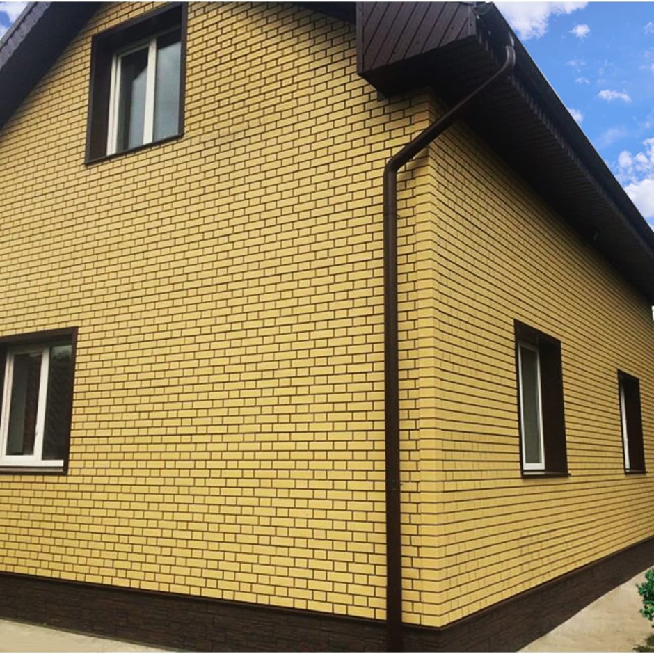 Фасадные панели Файнбир кирпич желтый