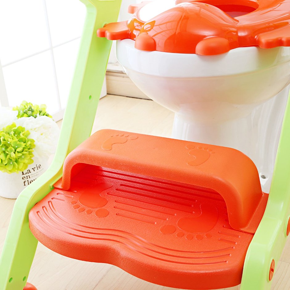 Combi горшок Toilet Training Set