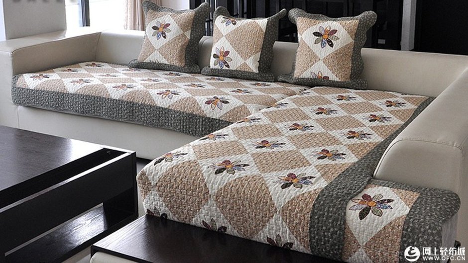 Диван в стиле пэчворк