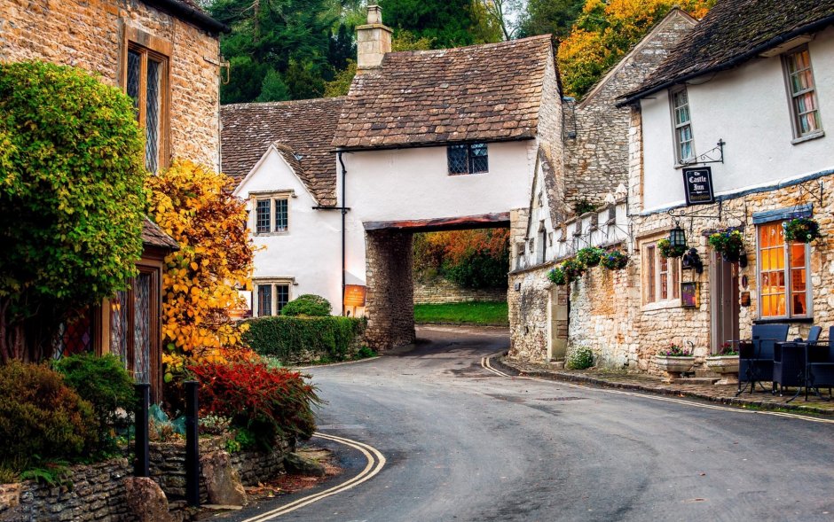 Деревня Castle Combe