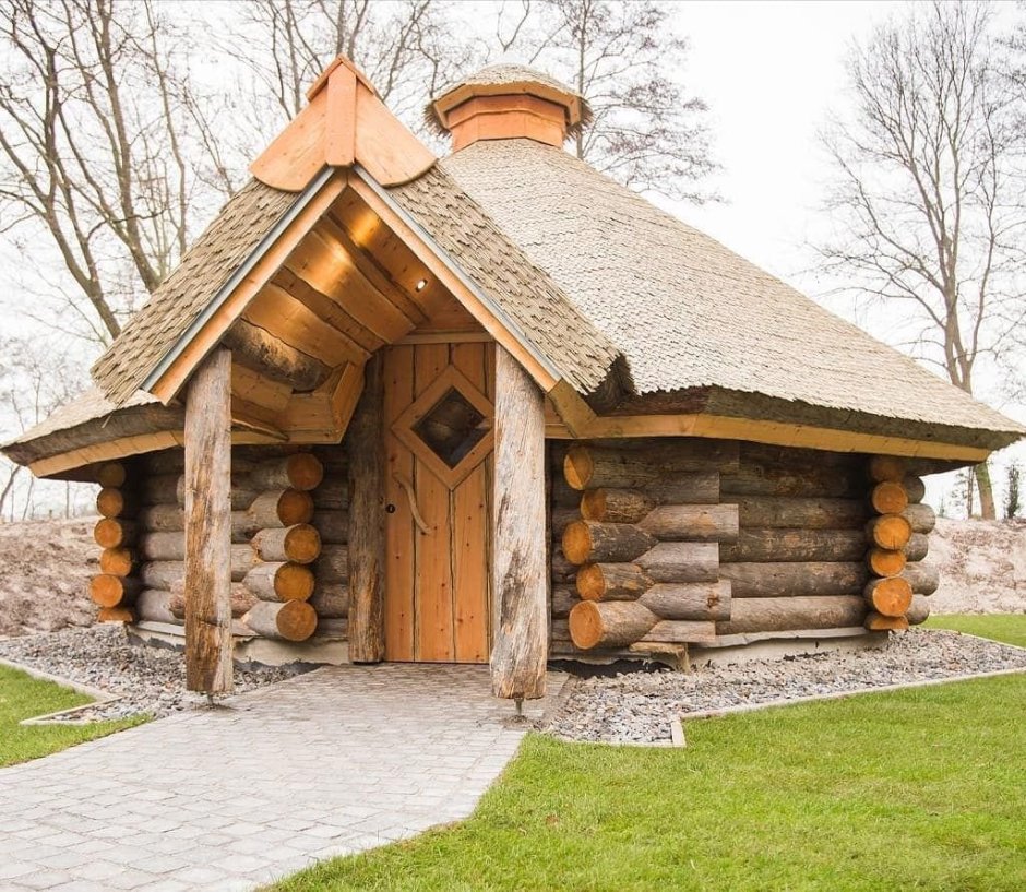 Красивые бани из бревна