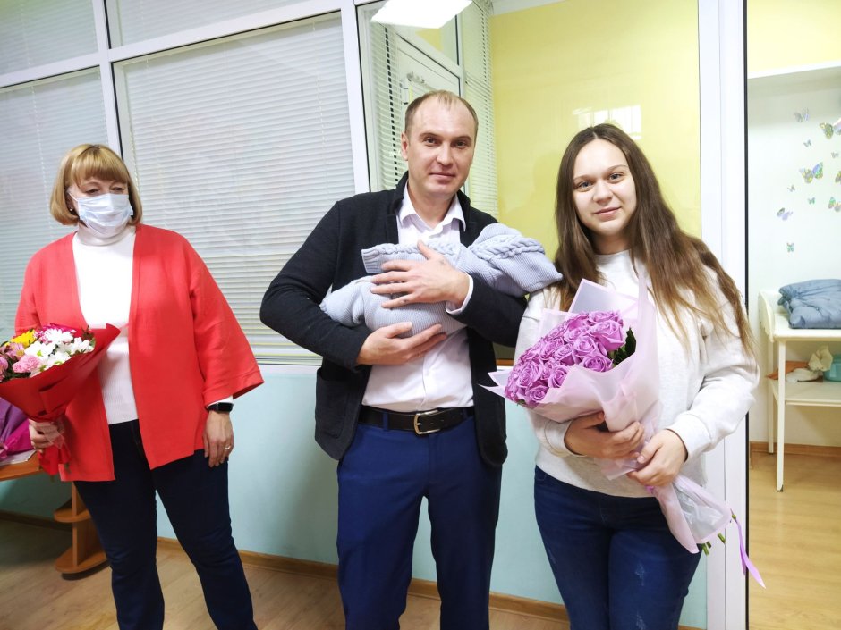 Стильная выписка из роддома