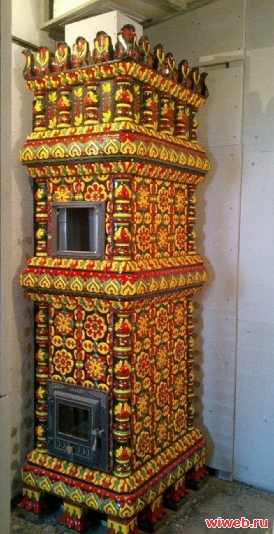 Печь изразцы Хохлома