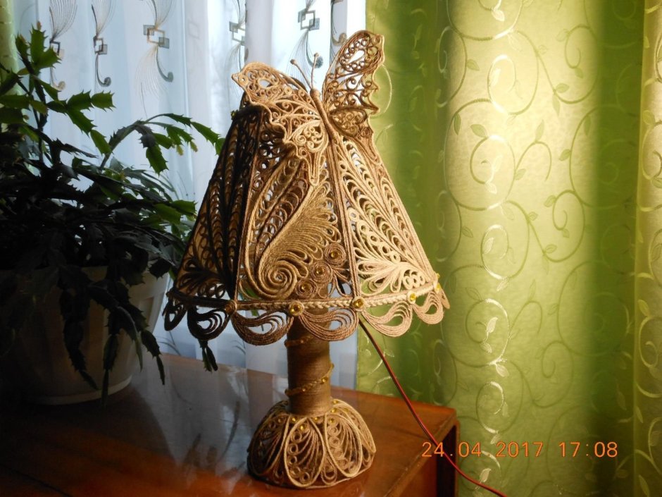 Светильник из джута