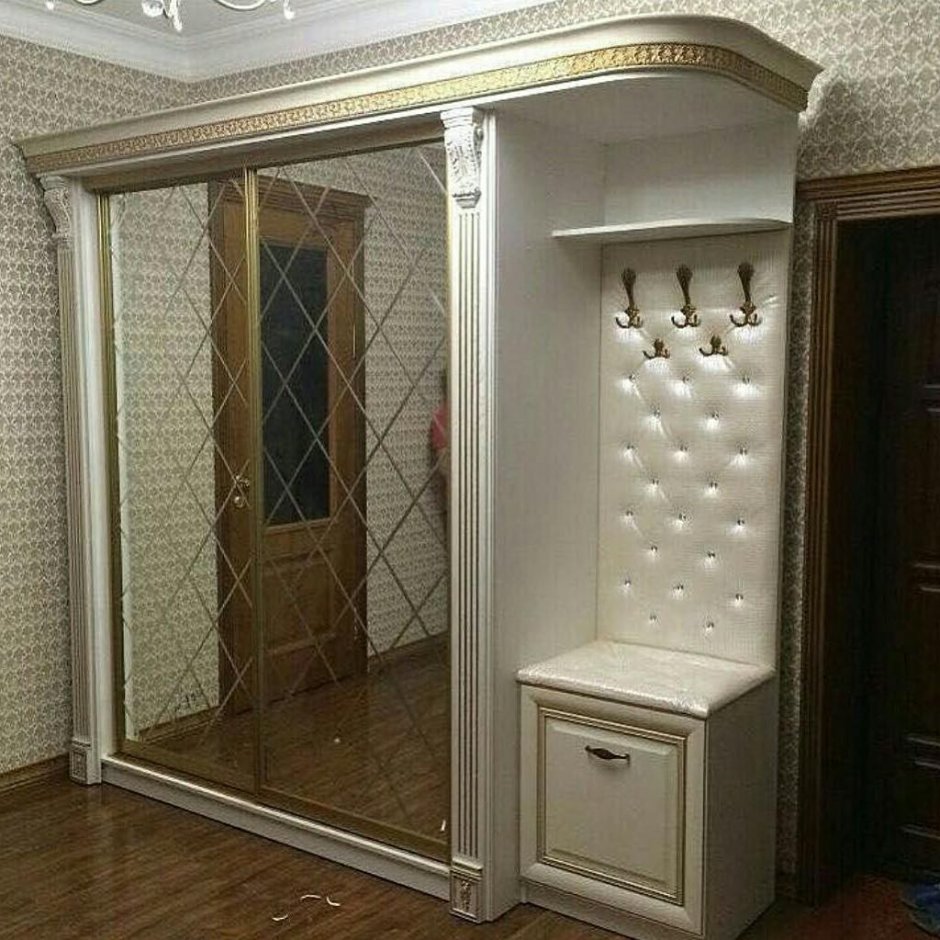Прихожая классика с каретной стяжкой