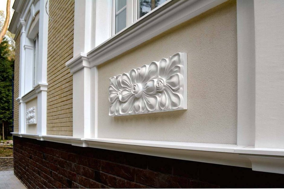 Декор для фасадов домов