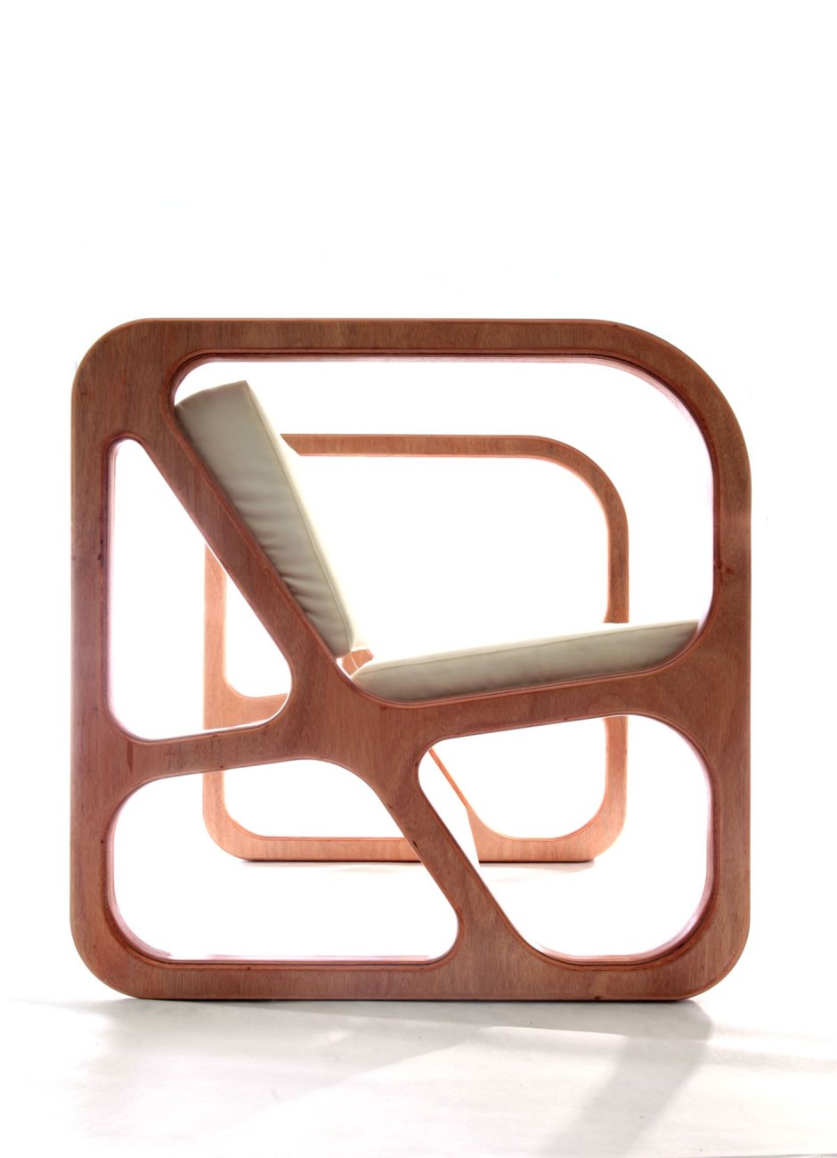 Дизайнерские стулья из фанеры