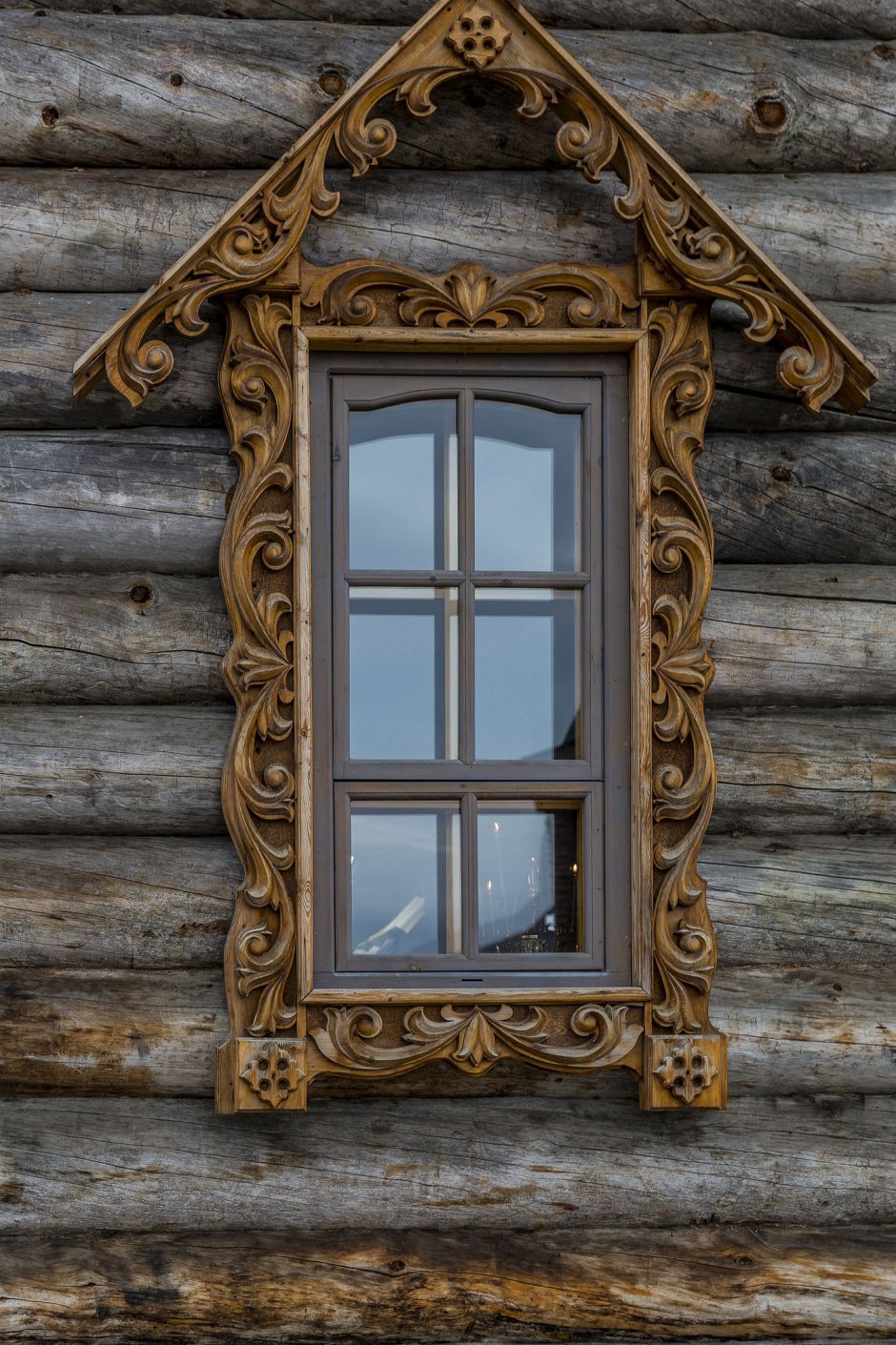 Резные наличники