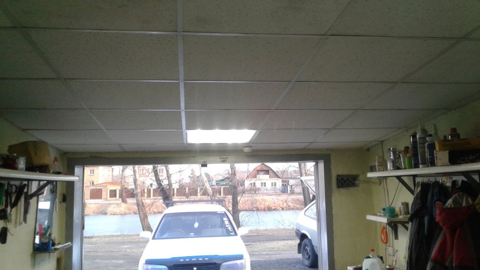 Потолок Армстронг для гаража