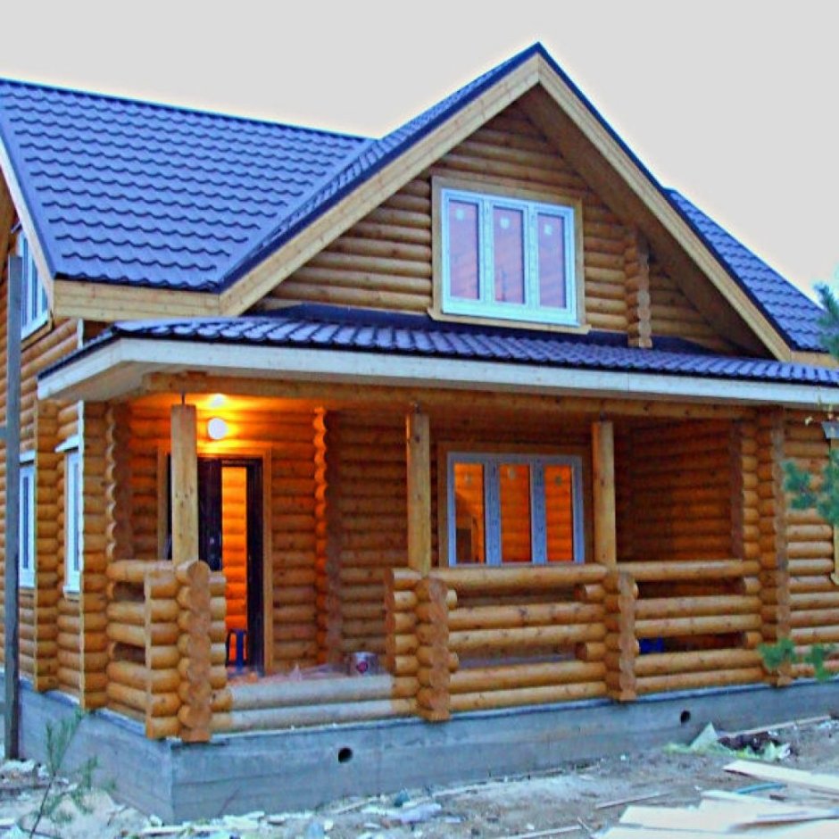 Дом-баня 6х6 с мансардой из бревна