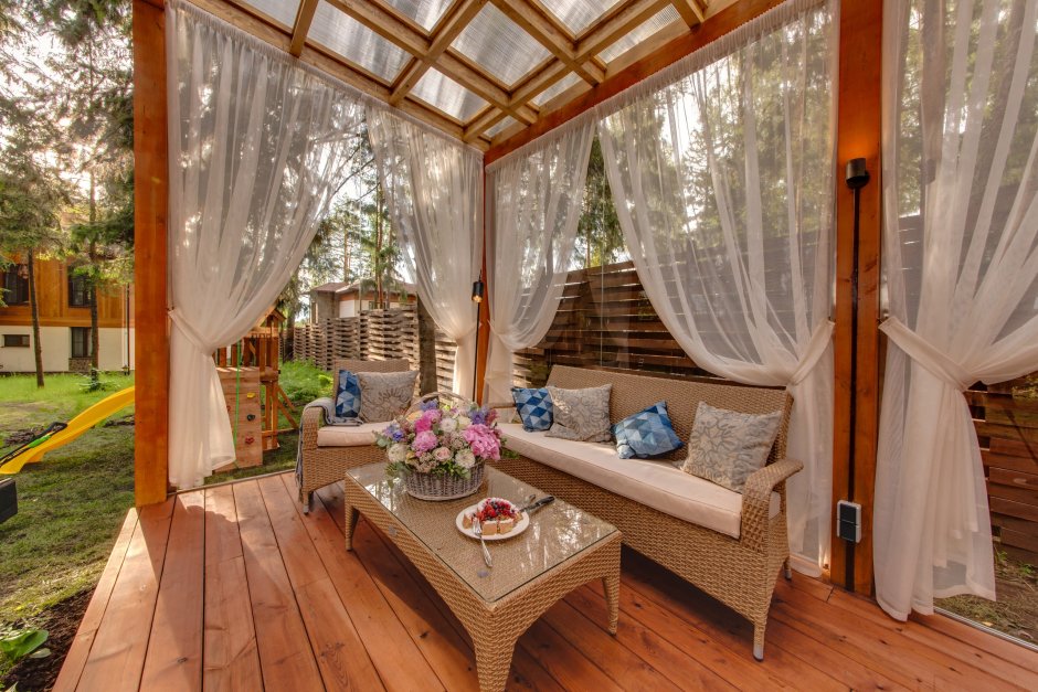 Занавески на веранду