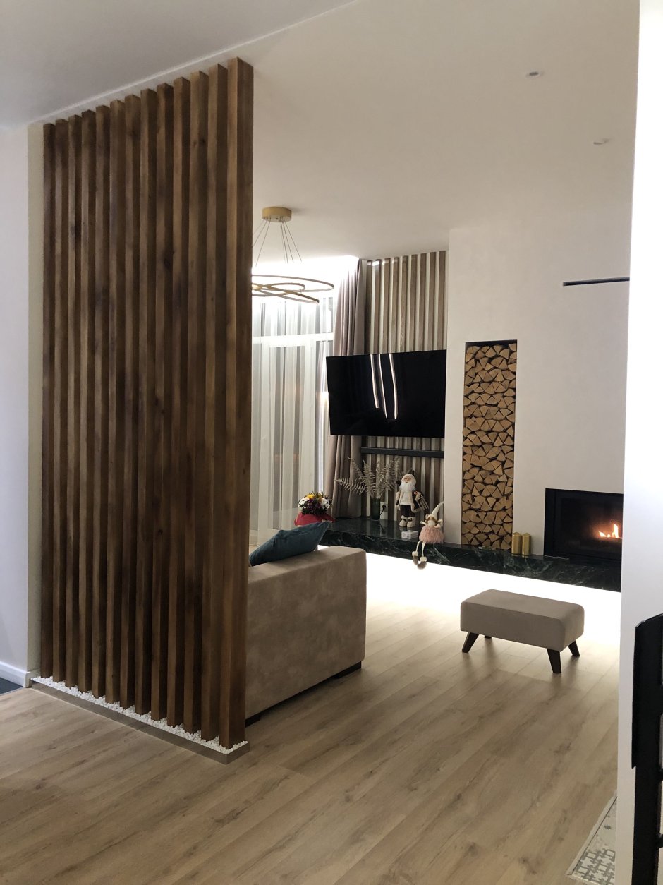 Реечная перегородка для зонирования комнаты