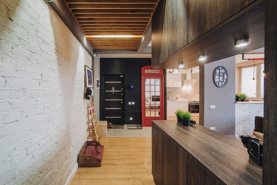 Двери в стиле лофт в интерьере