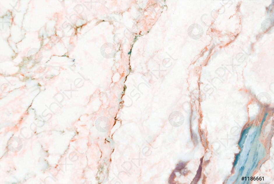 Белый мрамор с розовыми прожилками