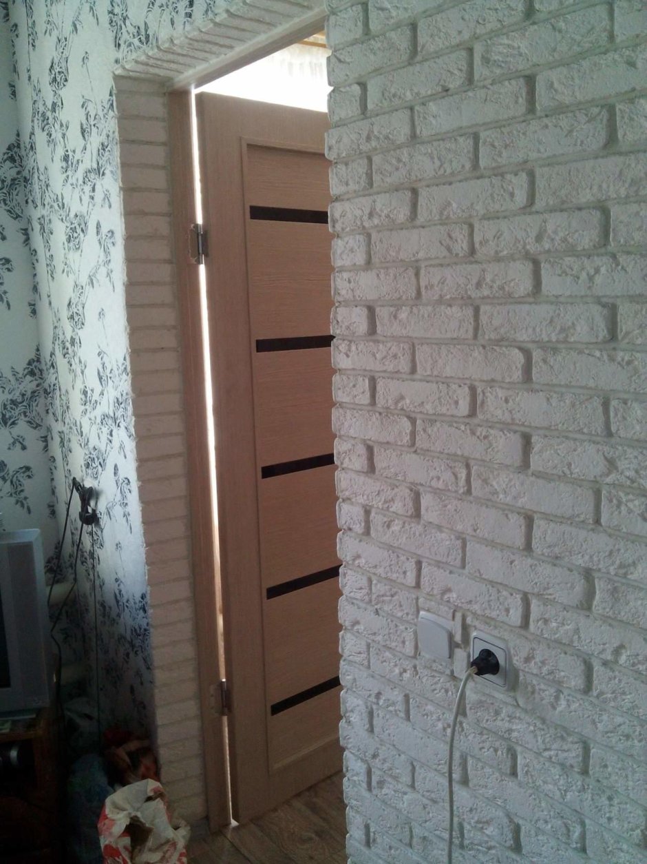 Откосы декоративным кирпичом