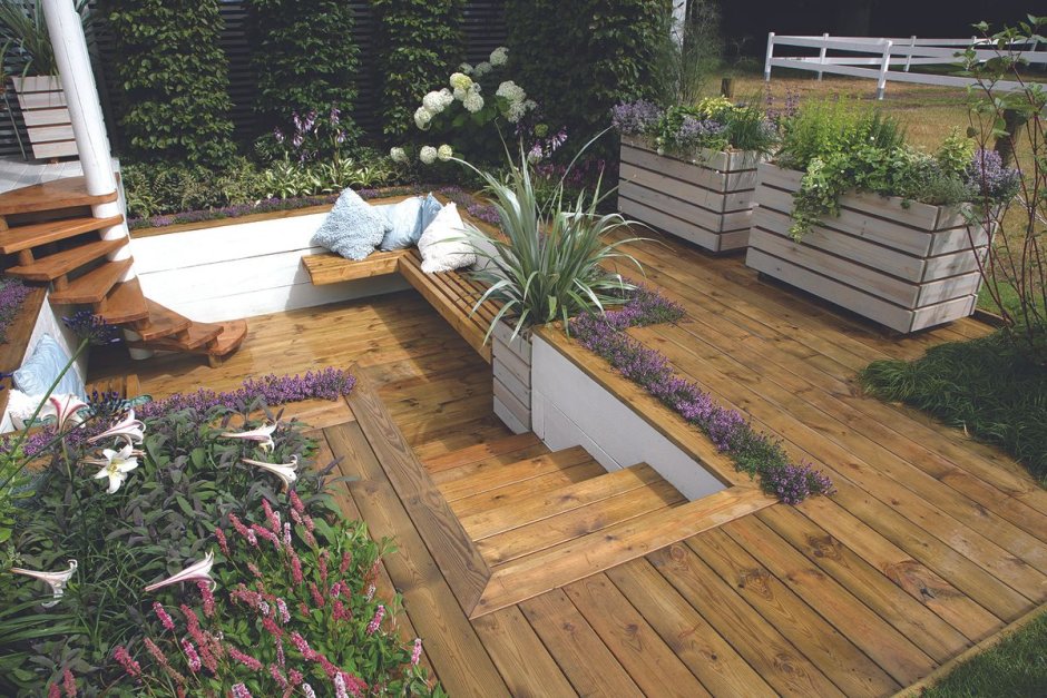 Small Garden Deck