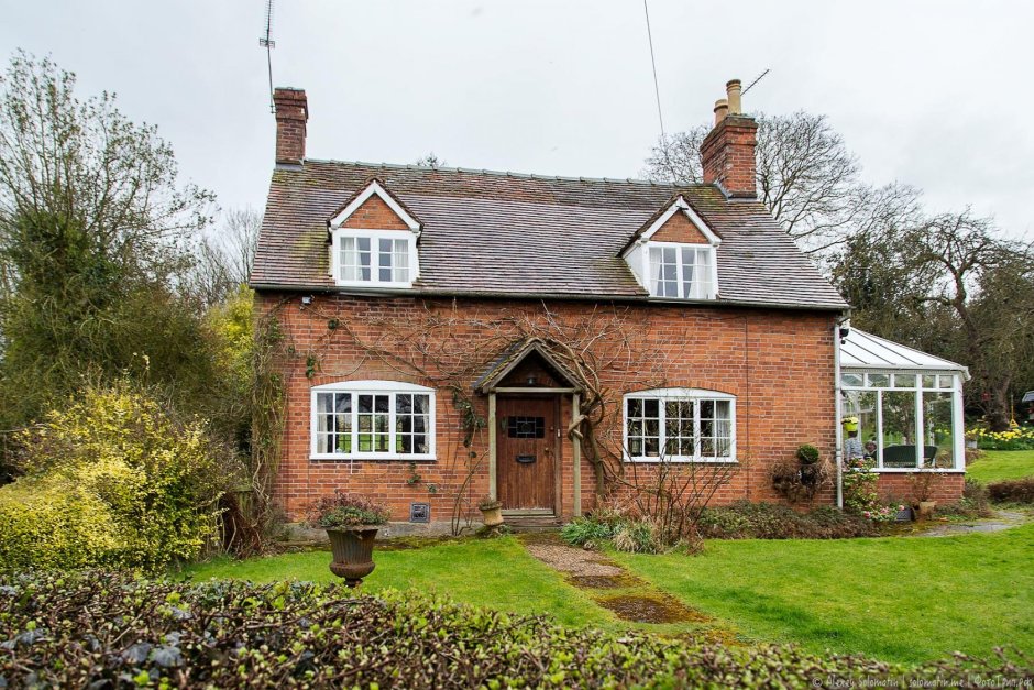 Деревня Stoneleigh Англия
